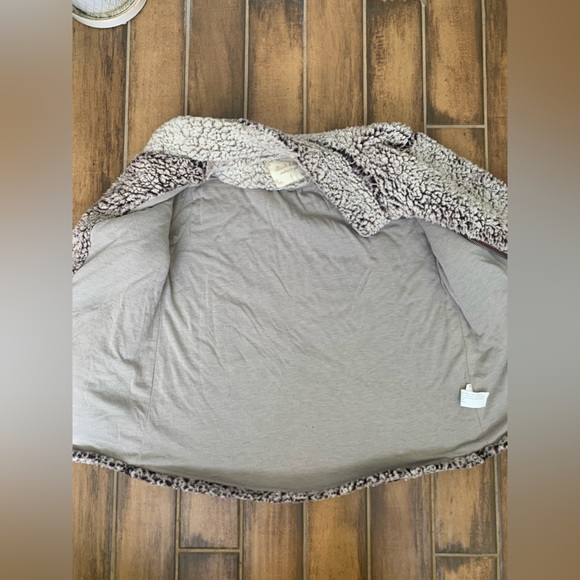 Altar’d State Fluffy Full Zip Jacket - Picture 5 of 6